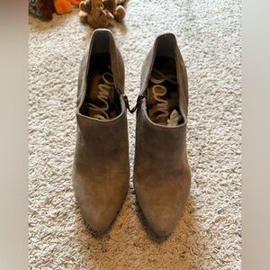 Sam Edelman Putty Suede Footwear